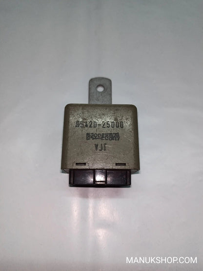 Relais Scheibenwischer Hyundai Accent 9542025000 95420-25000 YJT