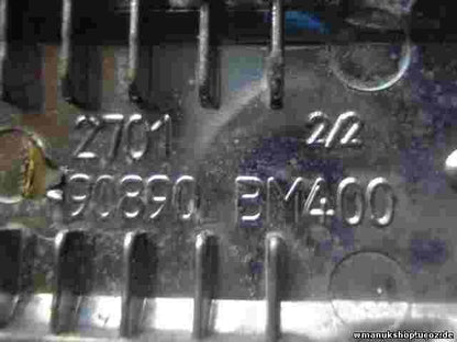 Emblem Logo hinten  Nissan Almera n16 90890BM400 90890 BM400