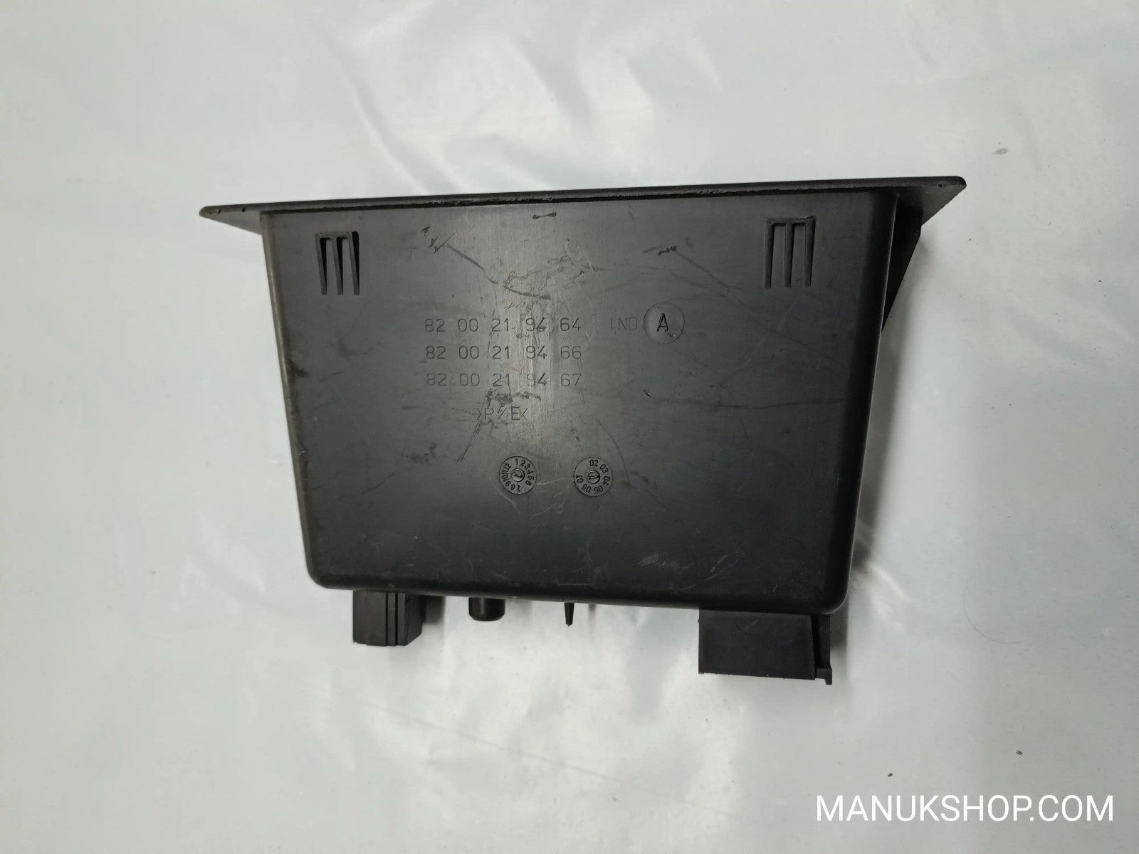 Handschuhfach Renault Laguna  8200219464 8200219466 8200218467 0450710100