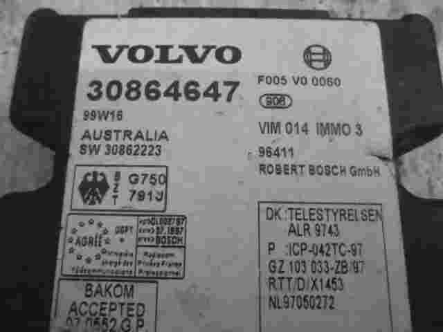 Steuergerät Wegfahrsperre Alarmmodul Volvo S40 V40 99W16 30864647 F005V00060
