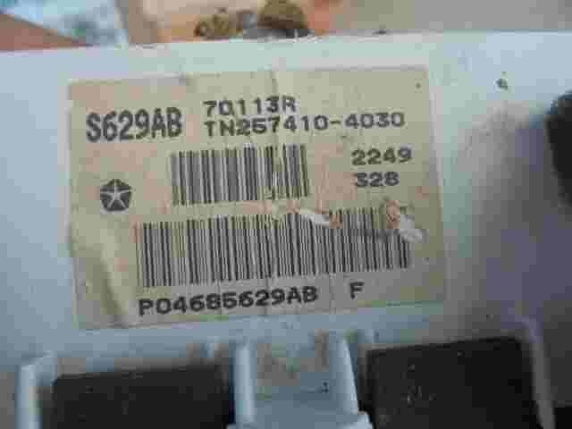 Kombiinstrument Tacho Chrysler Grand Voyager II P04685629AB 04685629AB 70113R