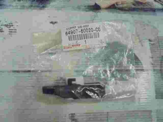 Stopper Sub-Assy Cover RH Toyota Land Cruiser Prado 6490760020C0 64907-60020-C0