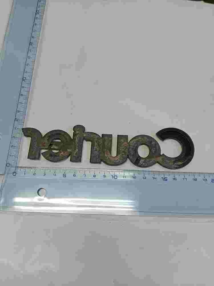 Emblem  Ford Courier 17cm.