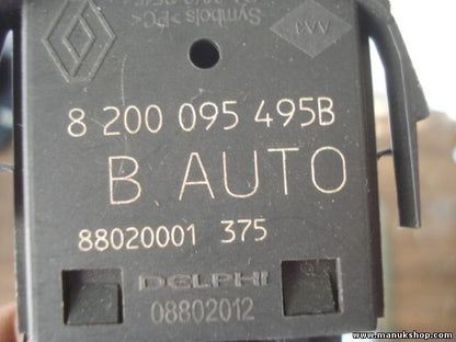 Leuchtweitenregelung Schalter Renault Clio Megane Bj.02-07 8200095495B