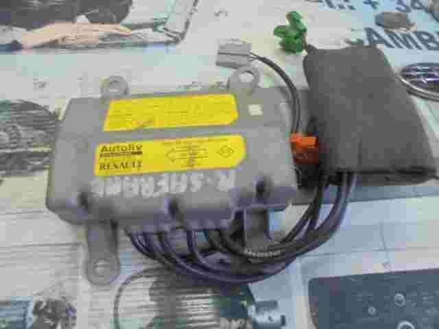 Airbagsensor Airbagsteuergerät Safrane Twingo 7700415815F 7700415815 F 550320700