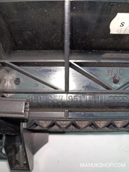 Aschenbecher Audi A4 8E B6 B7 8E0857951H 8E0 857 951 H