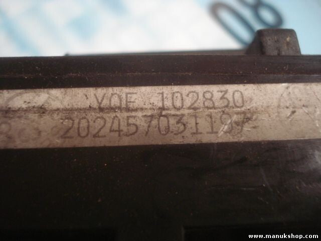 Sicherungskasten Rover 200 RF YQE102830 YQE 102830