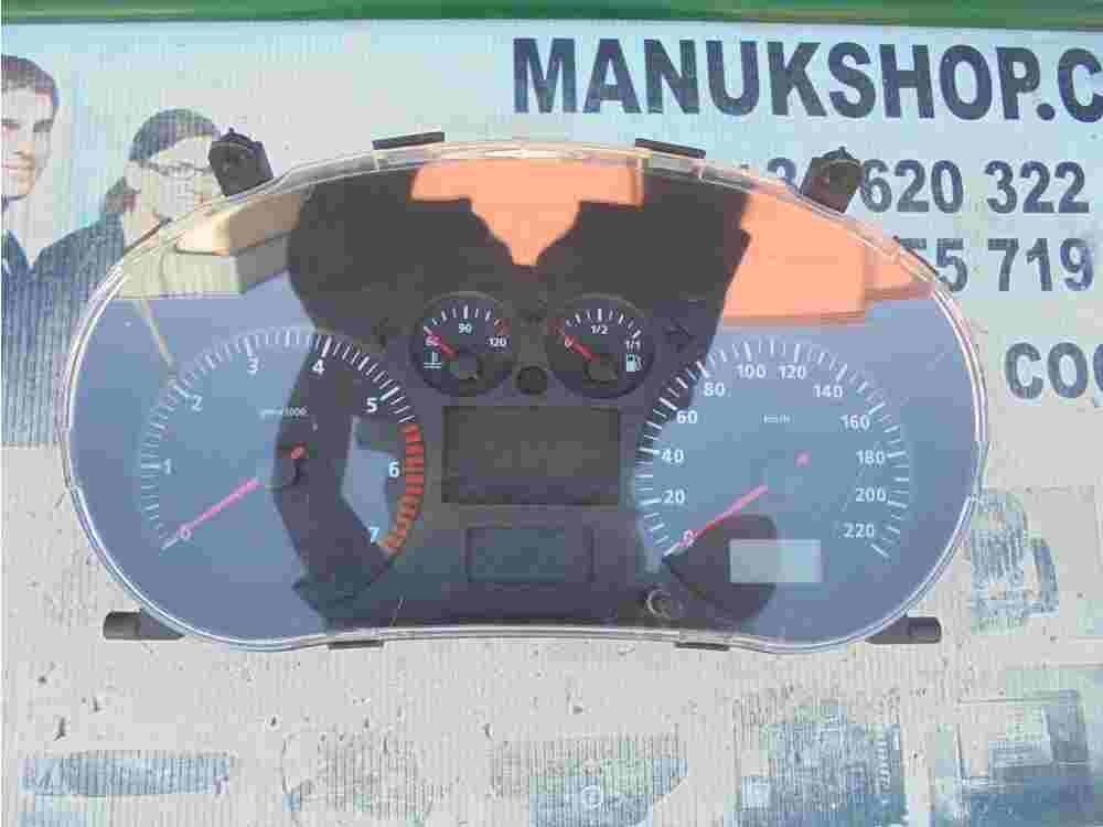 Kombiinstrument Tacho Seat Ibiza Cordoba W06K0920801C VDO 110008924026