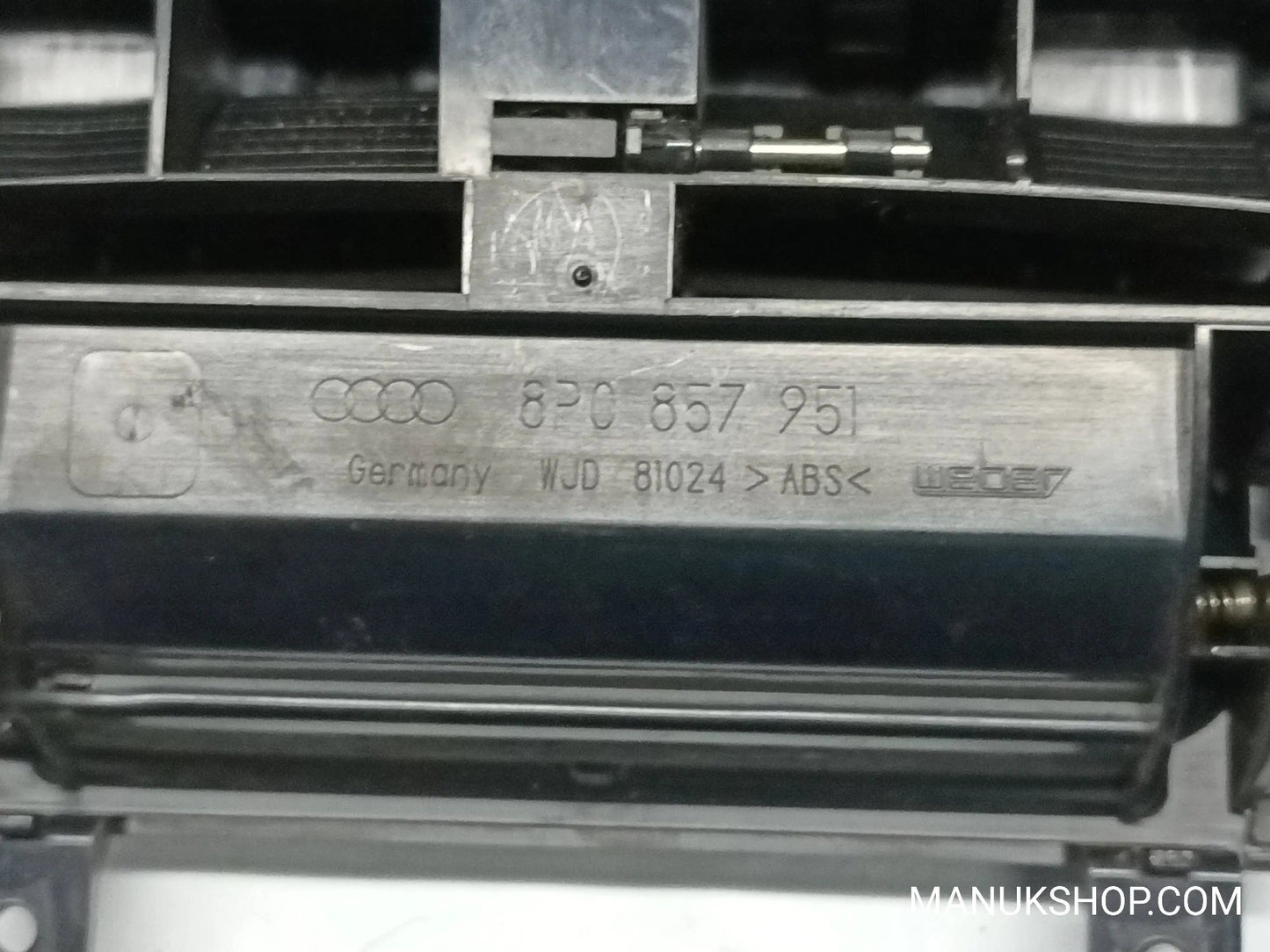 Aschenbecher Audi A3 8P0857951 8P0 857 951