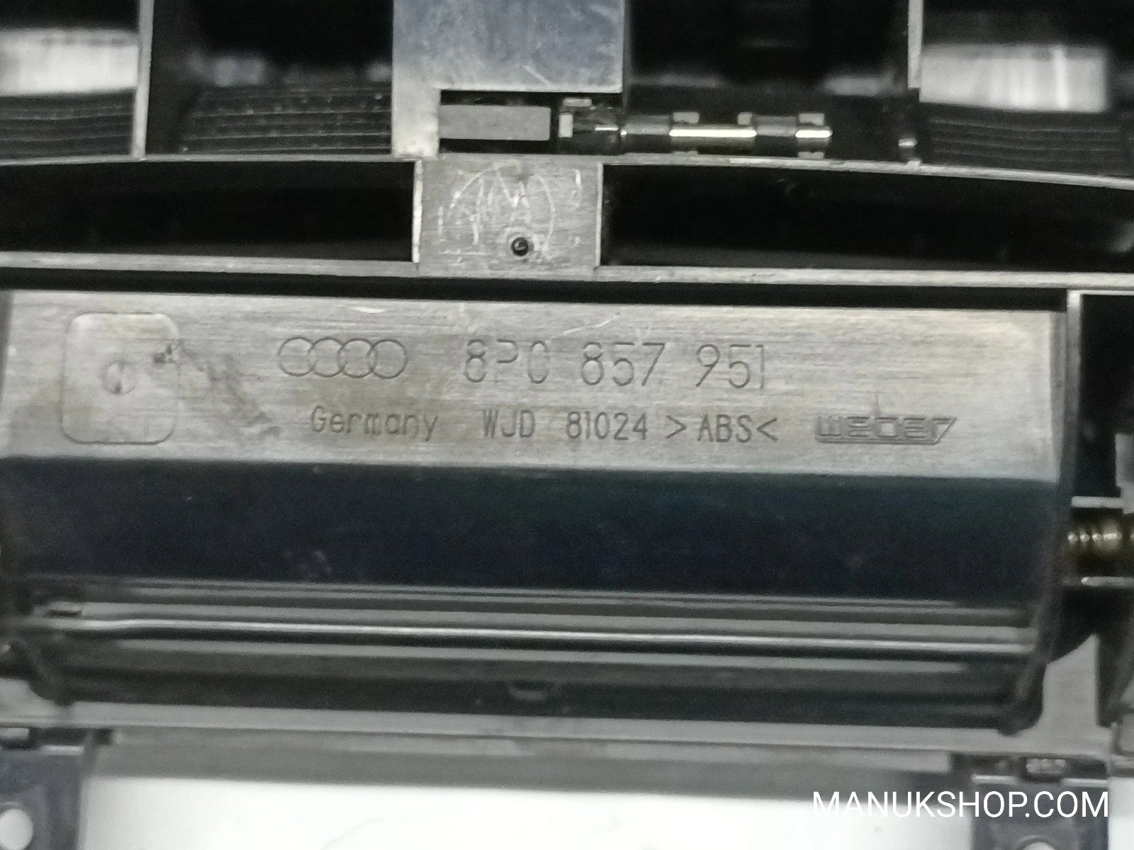 Aschenbecher Audi A3 8P0857951 8P0 857 951