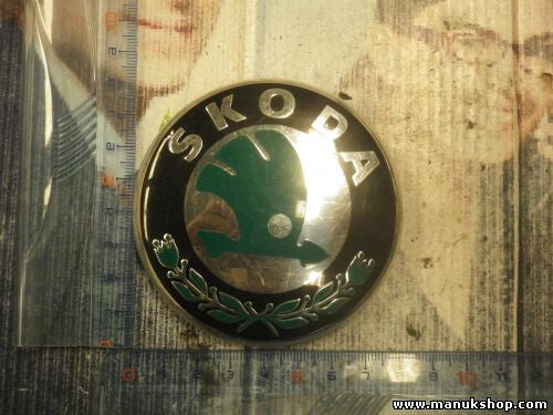 Emblem Logo Skoda Fabia Octavia 1U0853621C 1U0853621 1U0 853 621 C