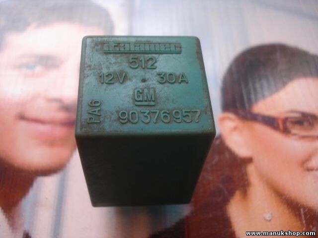 Relais Opel Corsa Astra Omega 90376957 12V 30A 512 GM