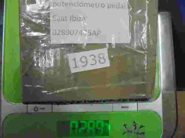 Gaspedalpotentiometer Audi A4 Polo Ibiza Passat Cordoba 028907475AP 0281002339