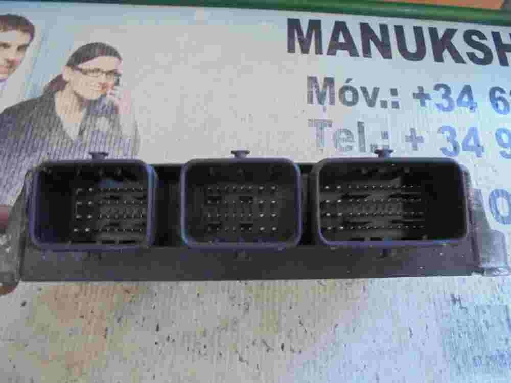 Motorsteuergerät Peugeot 206 1.4i VALEO J34P-AAE SW9666257580 HW9655883280