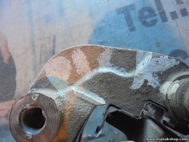 Bremssattel Nissan Pick-up D21 2.5 D 1987/09-1998/02 2494 ccm, 55 KW, 51E33
