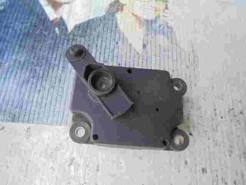 Stellmotor Heizung Volvo XC90 S60 V70 BEHR 74933D 74933 D 290102