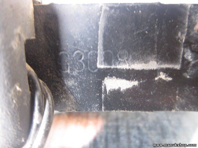 Gurtschloss Gurtschnapper vorne links Nissan Pick-Up D22 G3008 TK522 TK-522