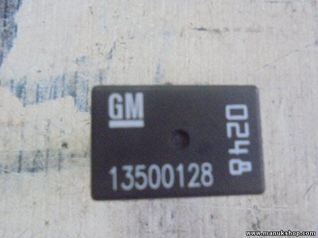 Relais Opel Astra J Zafira C 2010 GM 13500128