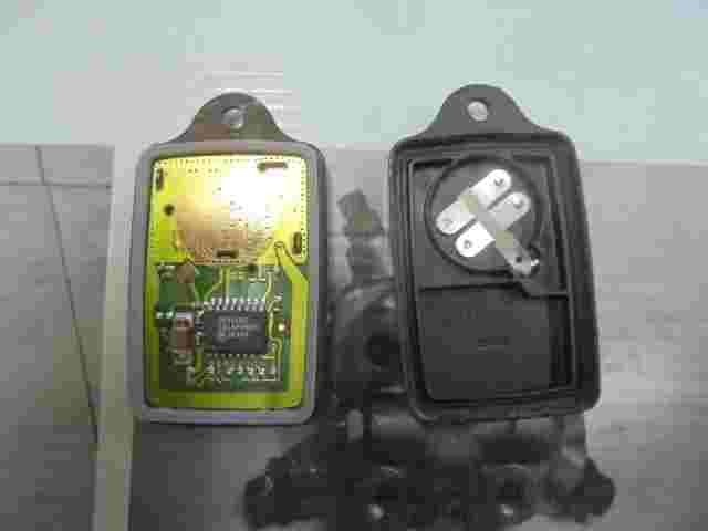 Funkfernbedienung Schlüssel Gehäuse Jeep Grand Cherokee Chrysler 56042277