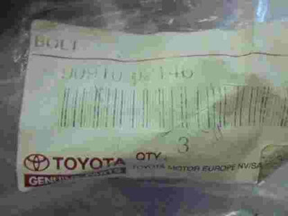 1 stuck Bolt Cylinder Head Set / Toyota Land Cruiser Prado  Hilux 9091002146