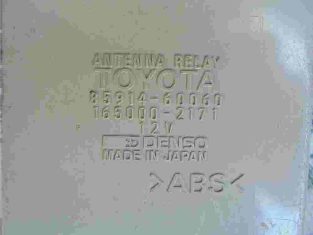 Steuergerät Zentralelektronik Toyota Land Cruiser J9 8591460060 DENSO 1650002171