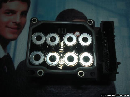 ABS Steuergerät Nissan Micra K12 47660 AX600 BOSCH 0 265 800 319 0265800319