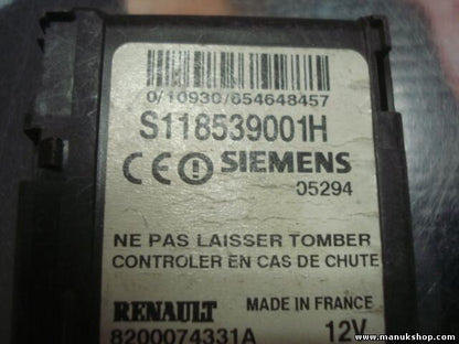 Steuergerät Kartenleser Renault Megane II 8200074331A SIEMENS S118539001H