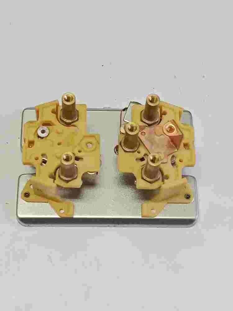 Anzeige Kombiinstrument Tacho  Mitsubishi Pajero Montero 769033270 769033-270