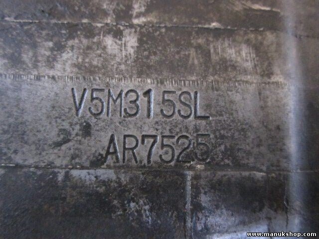 Schaltgetriebe Getriebe Mitsubishi Pajero Montero 2.8 TDI V5M315SL AR7525