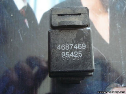 Relais Chrysler JEEP CHEROKEE 4687469 95425
