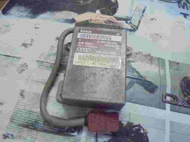 Airbagsensor Airbagsteuergerät Audi 80 100 S4 C4 A6 4A0959655 BOSCH 0285001036