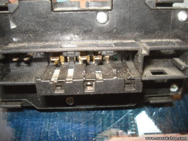 Warnblinkschalter Mercedes-Benz W210 W202 208 820 03 10 2088200310