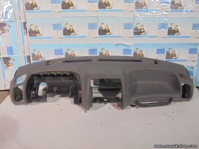Armaturenbrett Nissan Patrol 4X4 GR I Y60