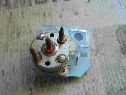 Öldruckanzeige Nissan ECO-T 100.45/78 T1004578 24810D6202 19610701 196107.01