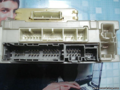 Steuergerät Modul Block Assy Lexus 220D IS N-J 8273053022 7F15-412 8267253040