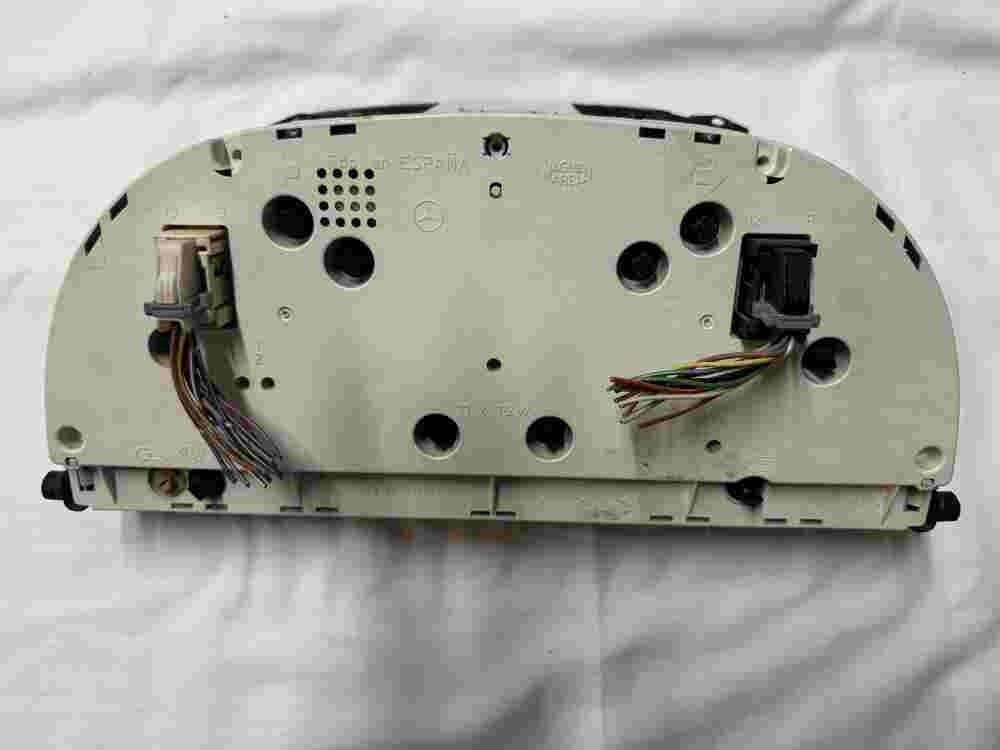 Kombiinstrument Tacho Mercedes-Benz W638 Vito Marelli 09050050072 0905 005 0072