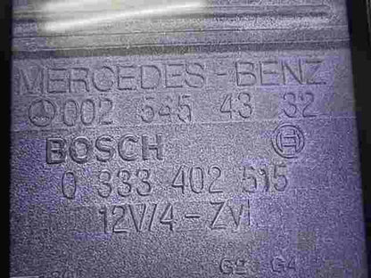 Glühkerzen Relais Mercedes-Benz 190 W201 W124 0025454332 BOSCH 0333402515