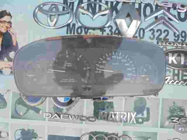 Kombiinstrument Tacho Chrysler Grand Voyager II P04685629AB 04685629AB 70113R