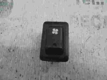 Schalter Hyundai Galloper HQ808110 91102