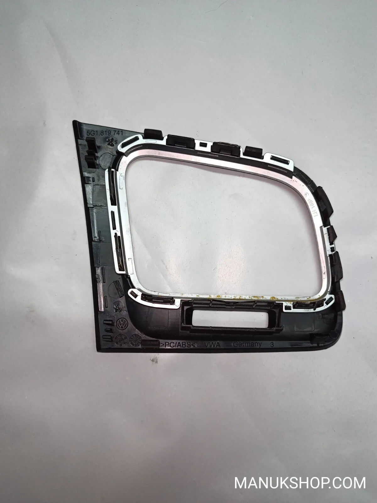 Abdeckung Verkleidung Blende Rahmen VW Volksvagen Golf 7 5G1819741  5G1 819 741
