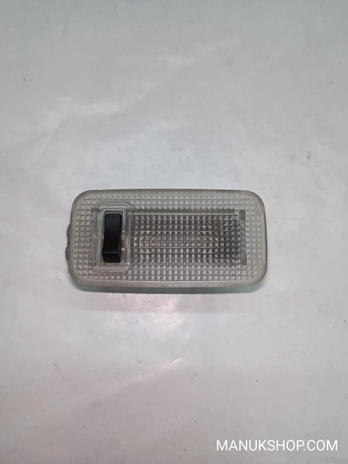 Innenleuchte Toyota Avensis 8124005041 81240-05041 8124005051 81240-05051