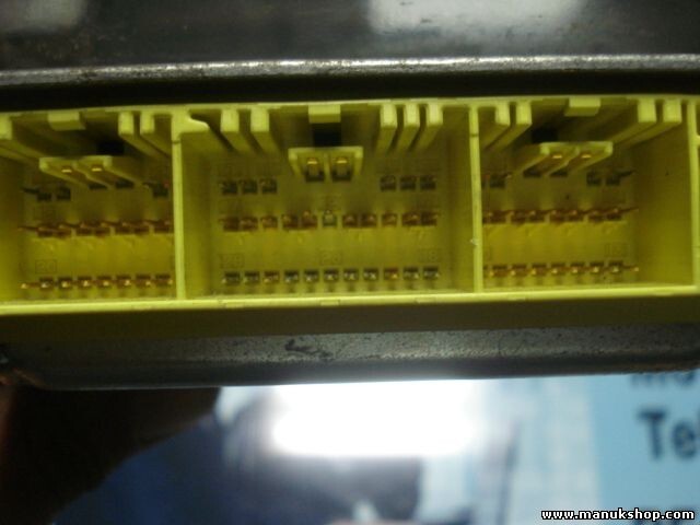 Airbagsensor Airbagsteuergerät Toyota Corolla TRW 210213101 210213-101