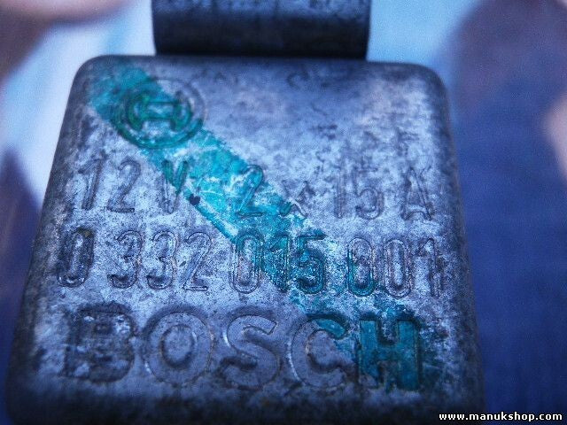 Relais Porsche 924S BOSCH 0332015001 0 332 015 001 12V 2x15A