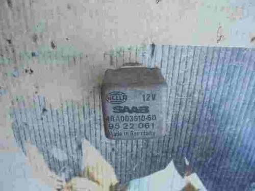 Kühlerlüfter Relais Saab 900 /9000 9522061 95 22 061 Hella 4RA00351050 4RA003510