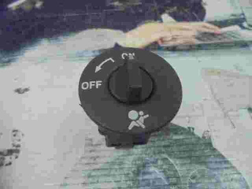 Schalter Renault Scenic Megane Twingo 231701 OFF 8200169589C 8200169589 C