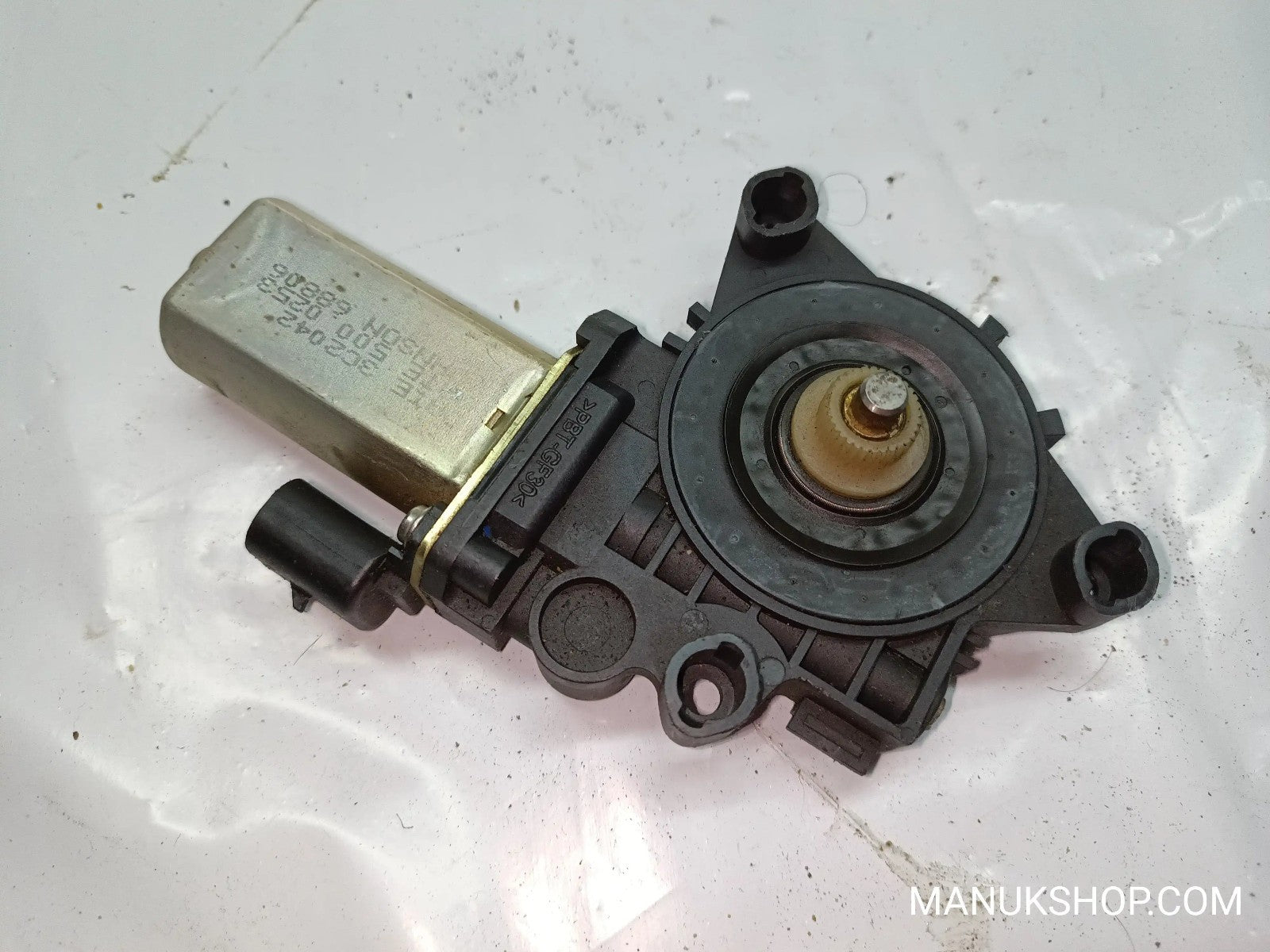 Fensterheber motor vorne rechts Fiat Stilo BOSCH 0130821697 50001603