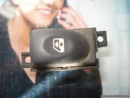 Fensterheber schalter Renault Laguna I 7700417488B 7700417488 B