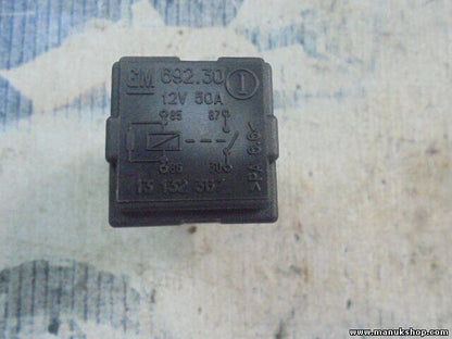 Relais Saab 9-3 9-5 9-7 Opel Omega Astra Vectra Corsa Zafira 13132367 13 132 367