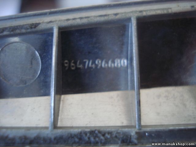 Emblem Logo Citroen C4 9647496680 .