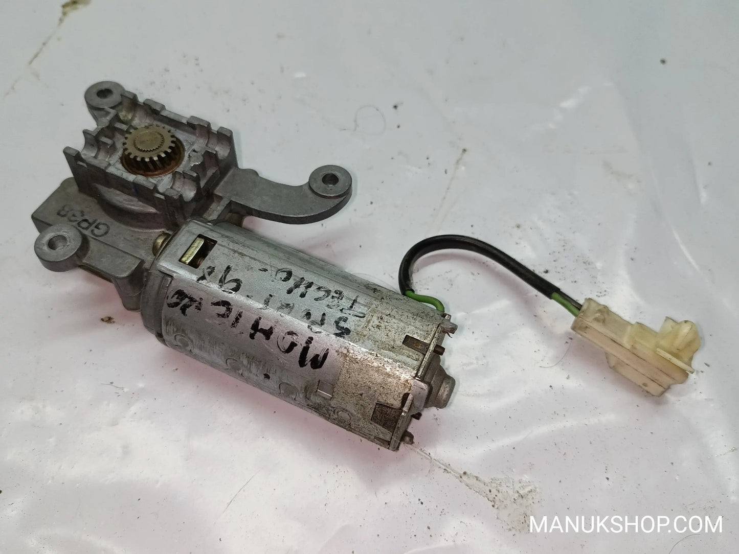 Schiebedachmotor MITSUBISHI PAJERO 44249431 442.49 431 404.077 12V 404077